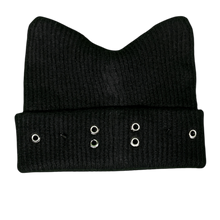Load image into Gallery viewer, Spiked Cat Beanie V2